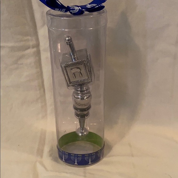 NWT mud pie Dreidel Wine Topper! - Picture 2 of 3